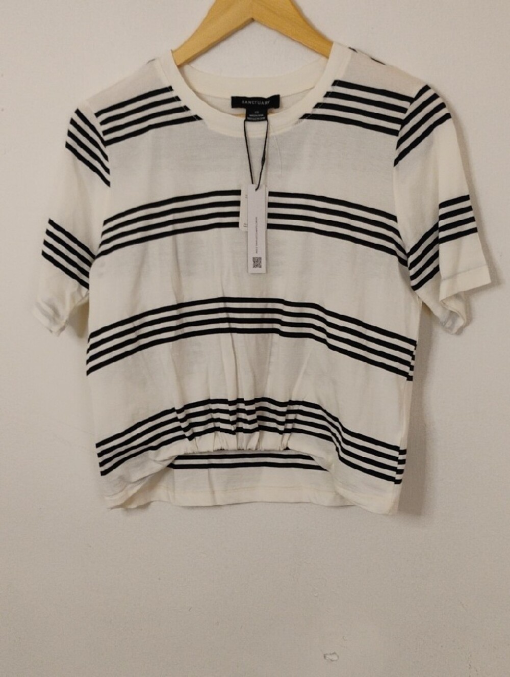 Sanctuary Cream and Black Striped Elastic-Hem Top XS - Picture 8 of 8